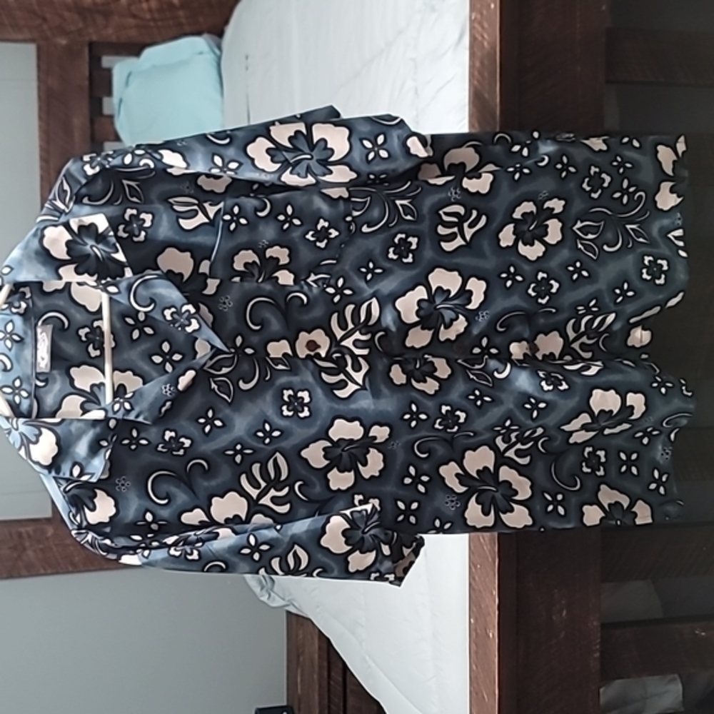 Uluwatu Casual/Hawaiian/Beach Themed Button-down Shirt. Blue.‎ Men's XL